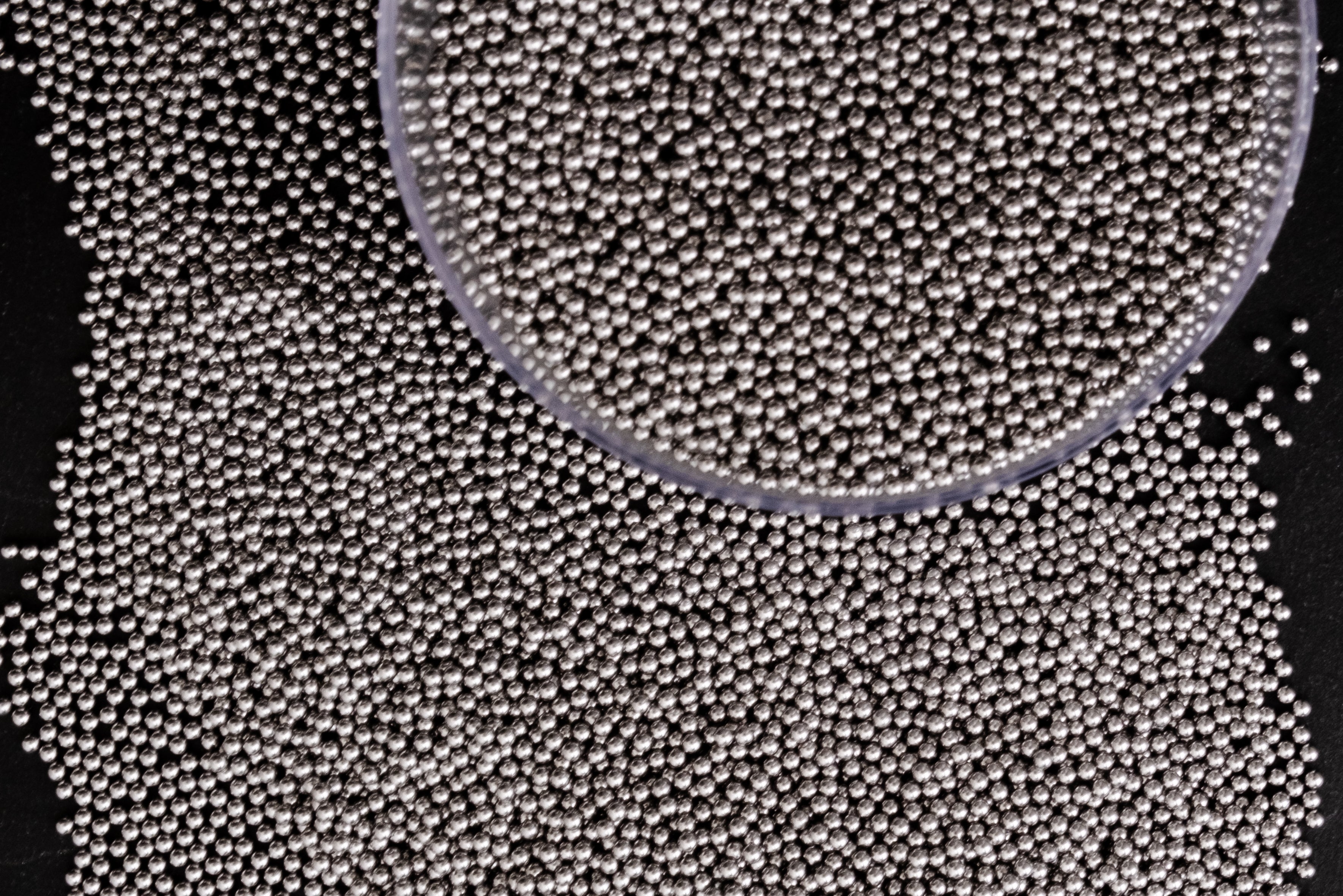 ESFERAS DE AÇO CARBONO TEXTURIZADAS PARA LACRE