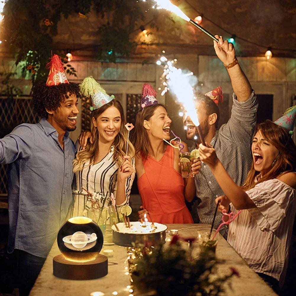 Lâmpada de bola de cristal 3D exclusiva com galáxia e projeções planetárias USB Night Light