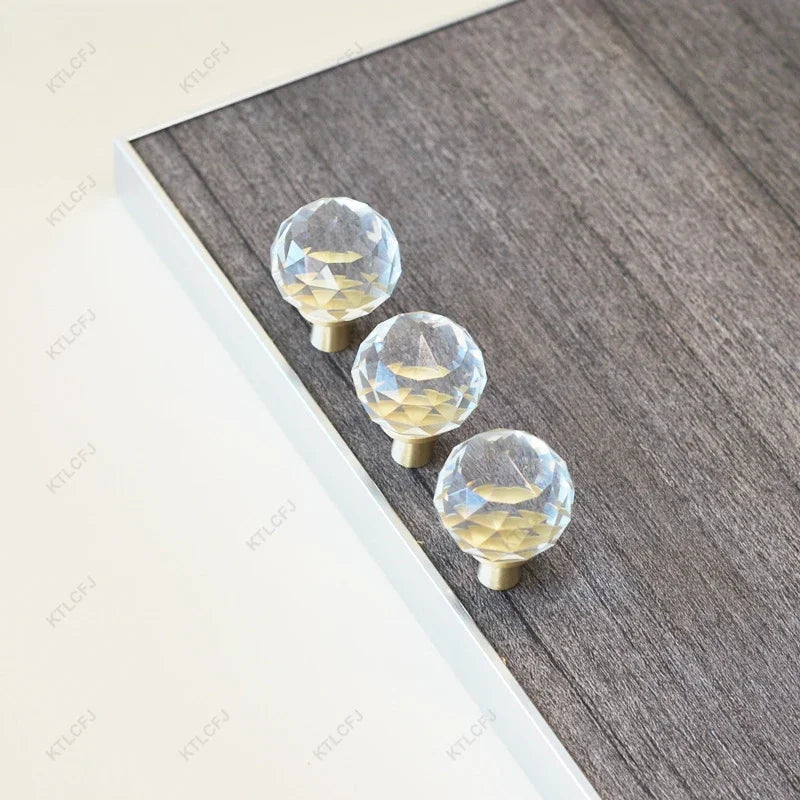 Luz de luxo estilo europeu bola de cristal alça bronze para decoração