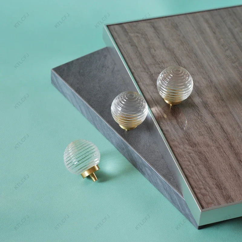 Luz de luxo estilo europeu bola de cristal alça bronze para decoração