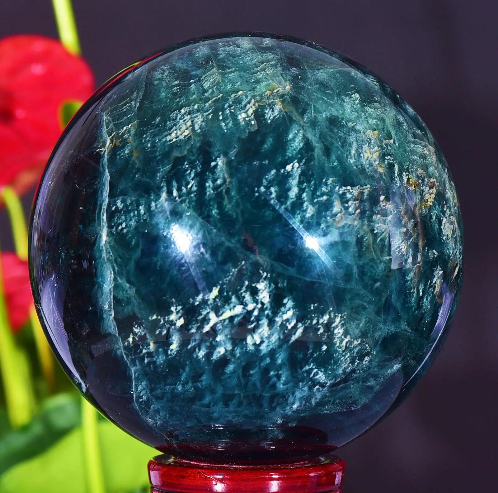Esfera natural da bola de cristal de quartzo da fluorite da cor lustrou mineral