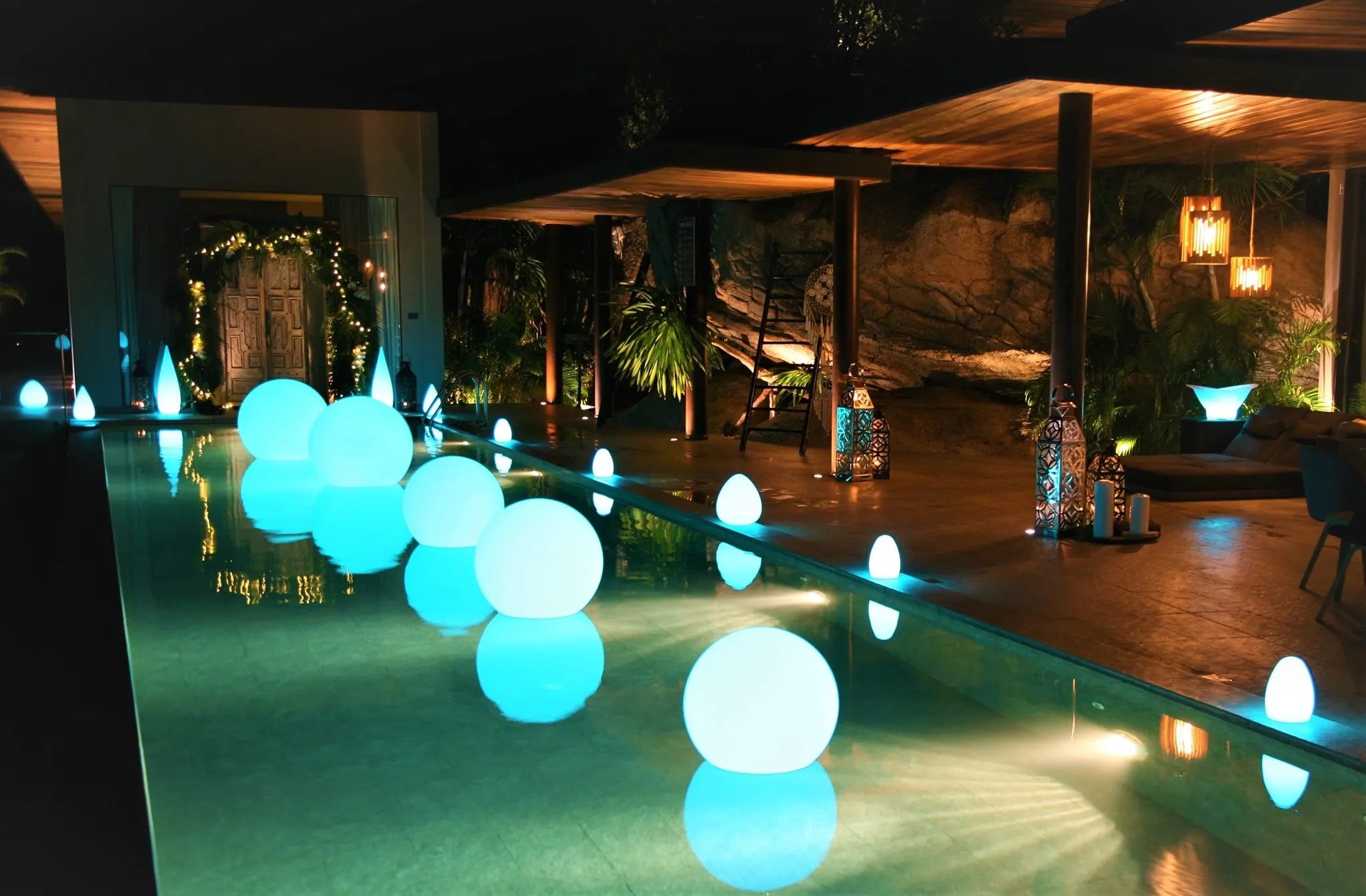 Luminária resort led bola luminosa jardim 20cm 30cm 40cm